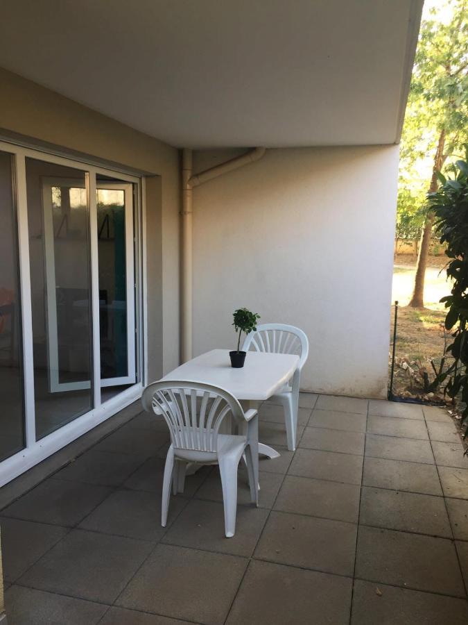 Apartament Les Jardins De Louise-2 Pers Avec Parking-Terrasse Vénissieux Zewnętrze zdjęcie