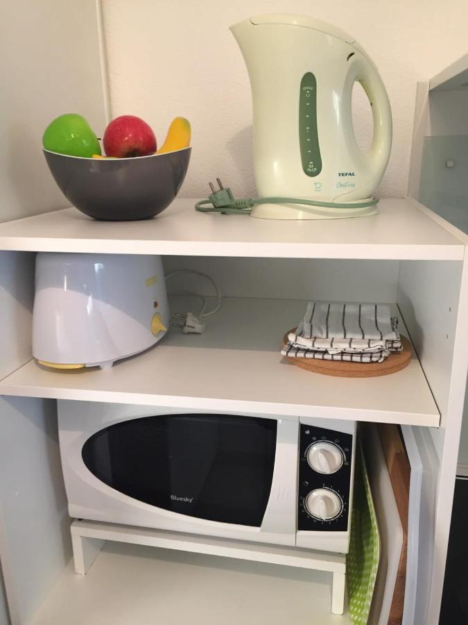 Apartament Les Jardins De Louise-2 Pers Avec Parking-Terrasse Vénissieux Zewnętrze zdjęcie
